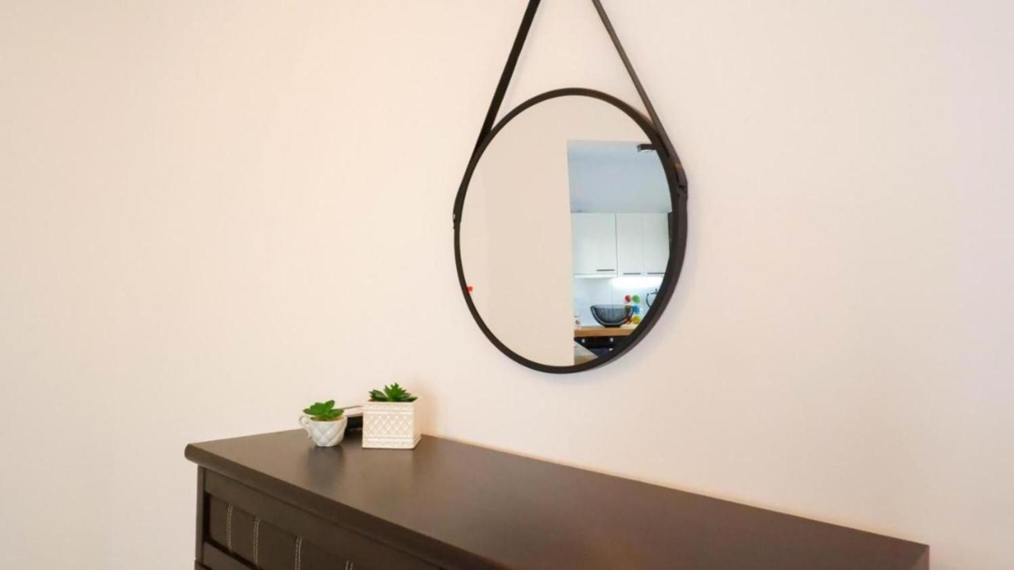 H&O Boulevard Breeze Apartment! 파포스 외부 사진